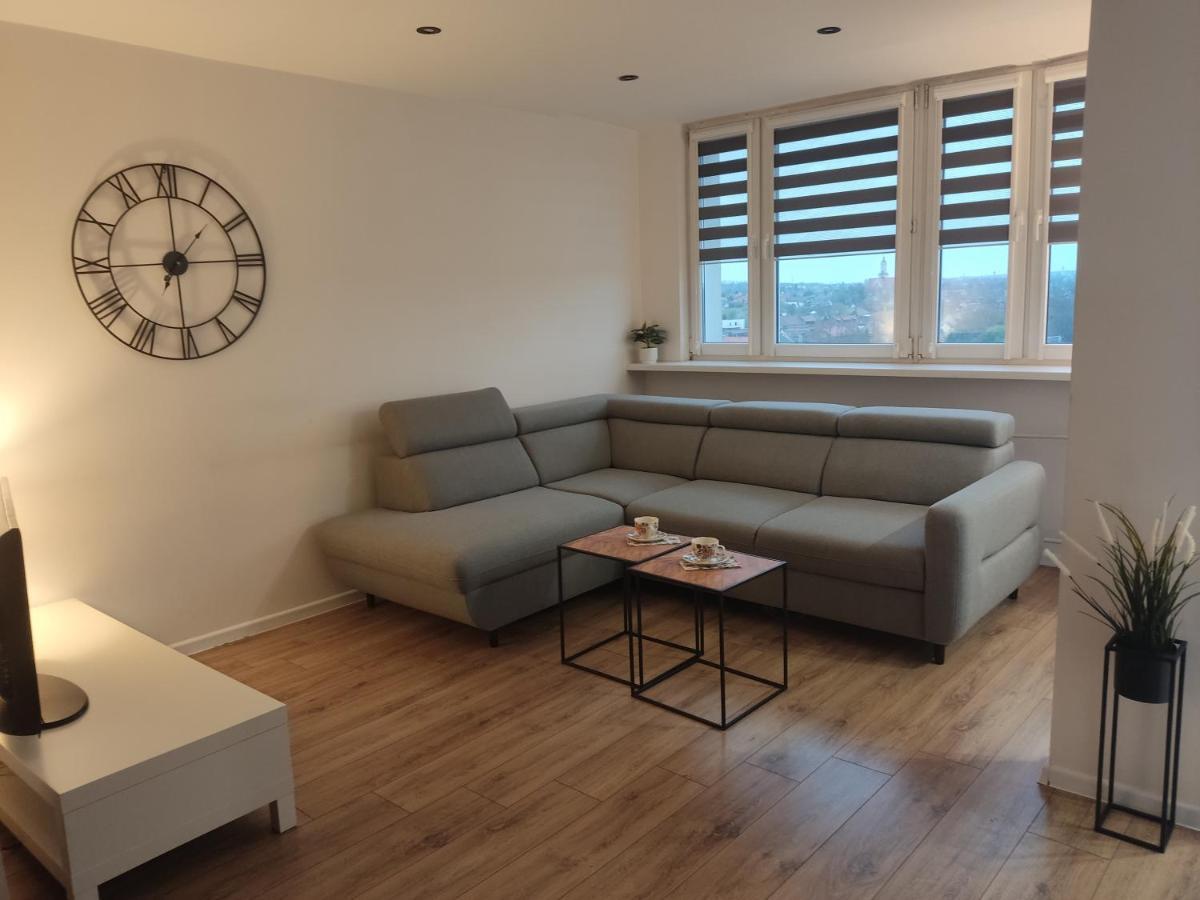 Apartament Z Widokiem Na Miasto Gliwice Bagian luar foto