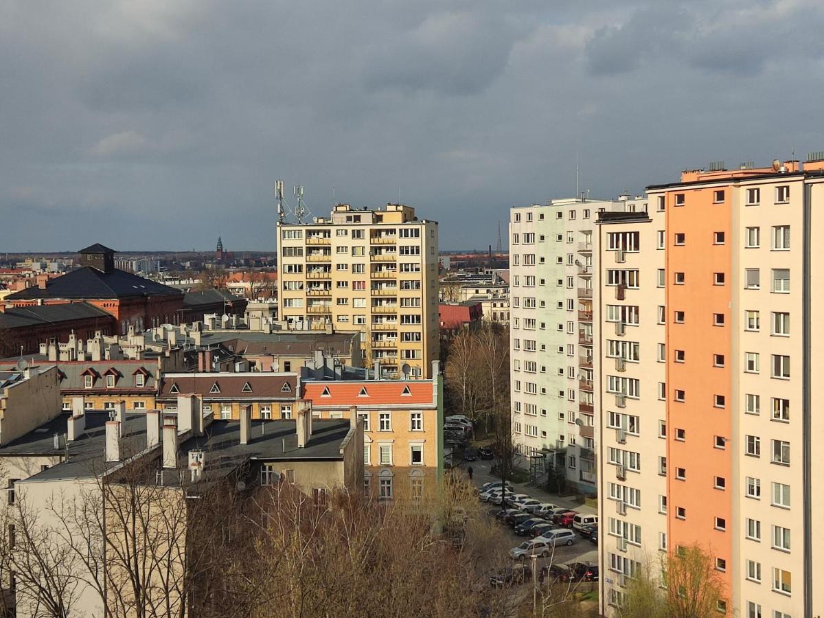 Apartament Z Widokiem Na Miasto Gliwice Bagian luar foto
