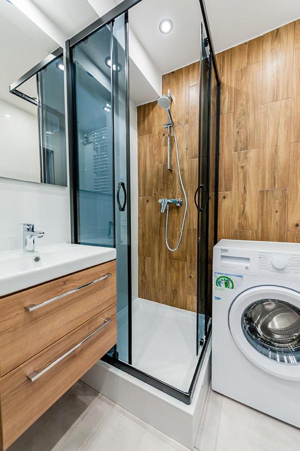 Apartament Z Widokiem Na Miasto Gliwice Bagian luar foto
