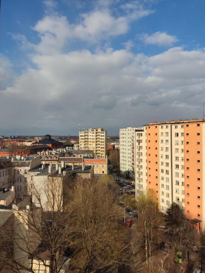 Apartament Z Widokiem Na Miasto Gliwice Bagian luar foto