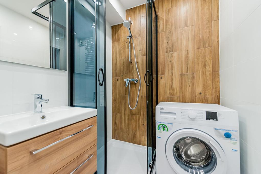 Apartament Z Widokiem Na Miasto Gliwice Bagian luar foto