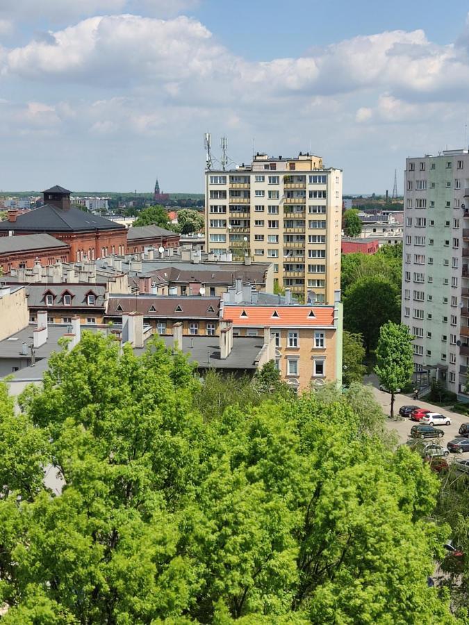 Apartament Z Widokiem Na Miasto Gliwice Bagian luar foto