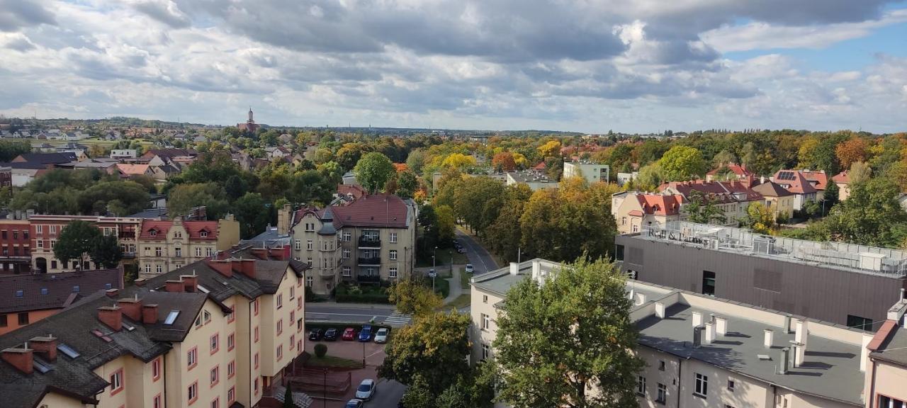 Apartament Z Widokiem Na Miasto Gliwice Bagian luar foto